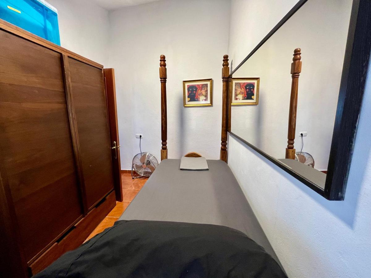 Spanish Town House Алора Екстериор снимка