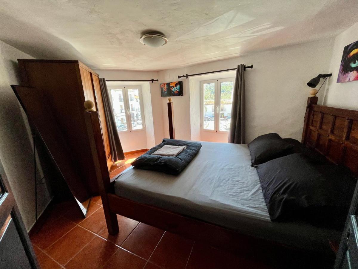 Spanish Town House Алора Екстериор снимка