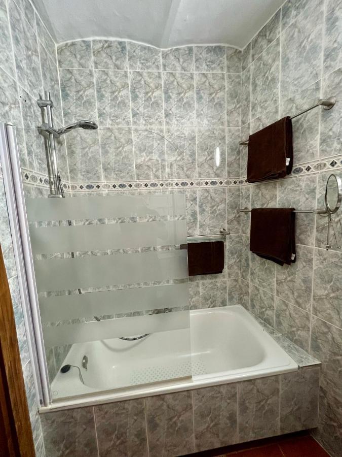 Spanish Town House Алора Екстериор снимка