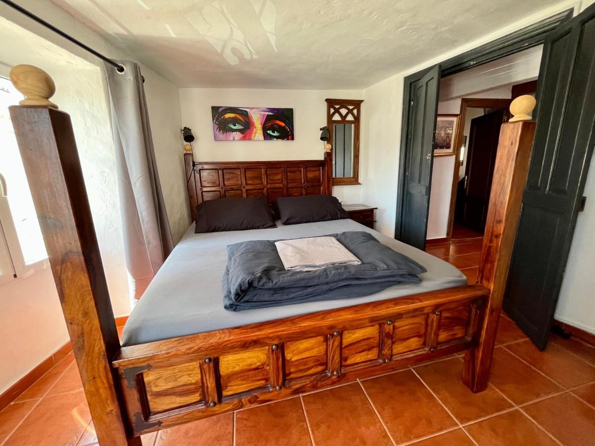 Spanish Town House Алора Екстериор снимка