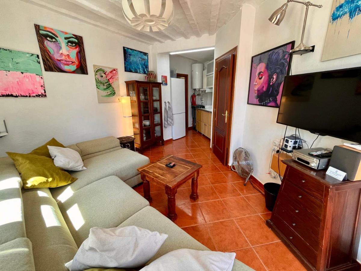 Spanish Town House Алора Екстериор снимка